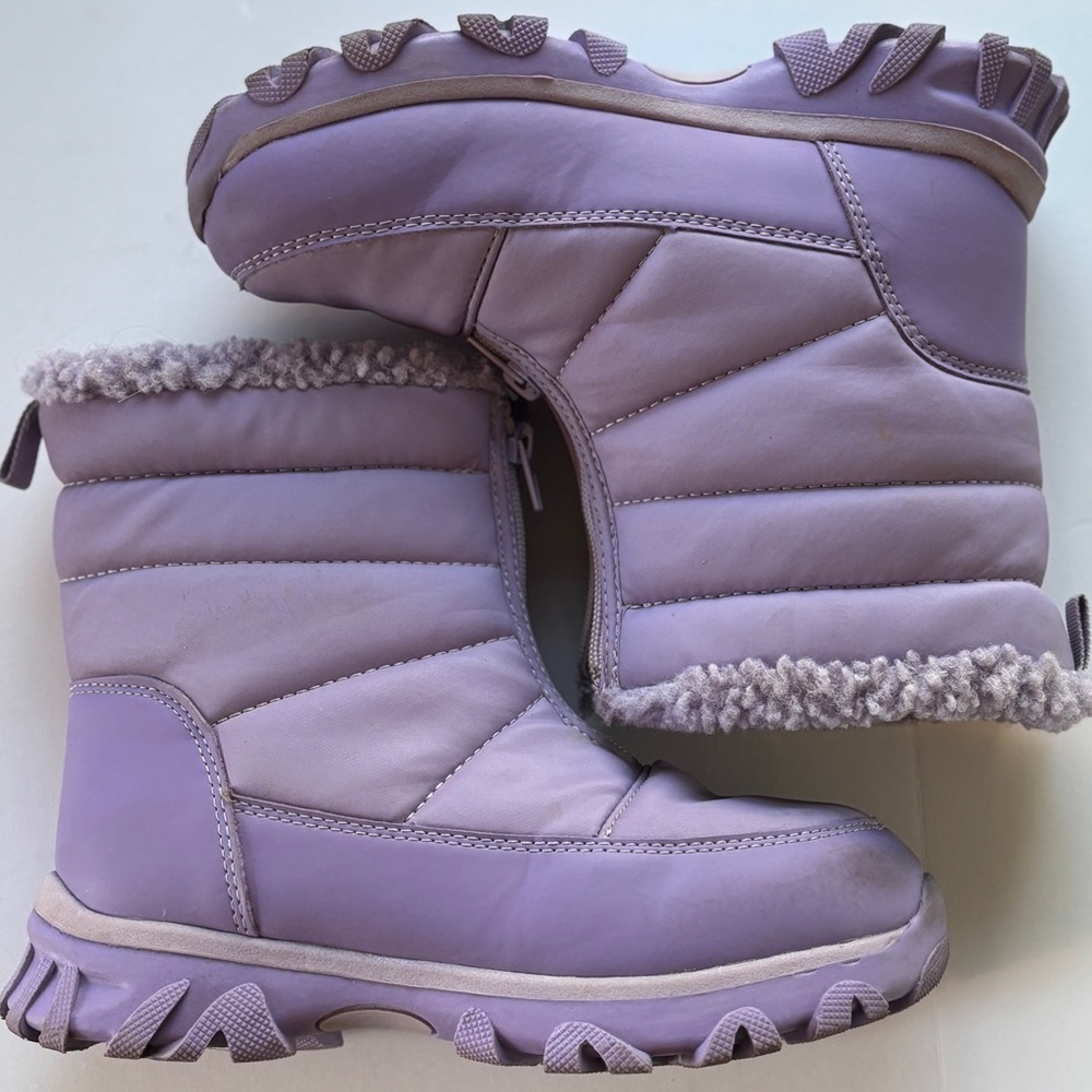DSG Kids Quilted Menace 100g Waterproof Winter Boots SZ 4 Purple Snow Rain Shoe